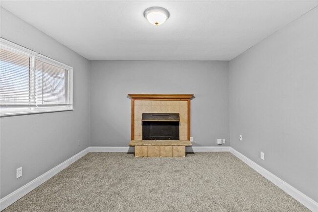 Photo - 2265 Grants Pkwy