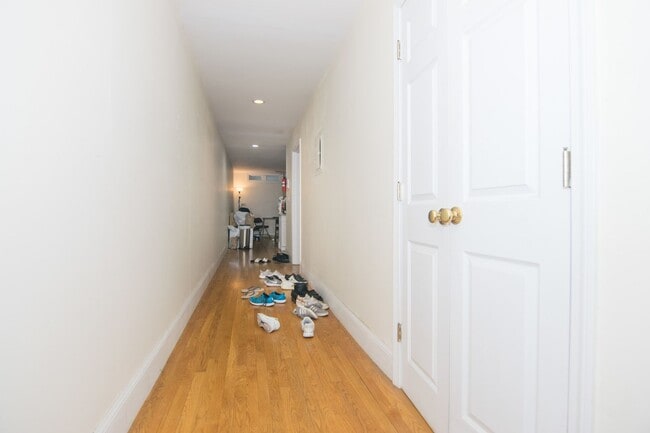Photo - Brookline 3 Bed w/ Heat & Hot Water Included – Cats OK