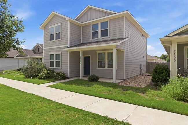 Building Photo - 2129 Pecan Island Dr