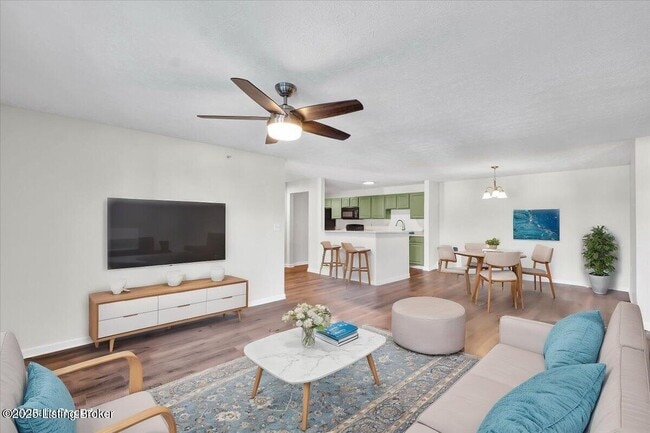 Building Photo - 6406 Shelton Circle