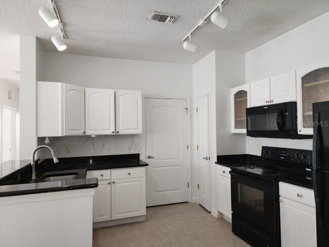 Photo - 5255 Cane Island Loop