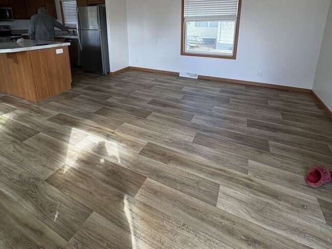 Photo - 486 Baja Ln S