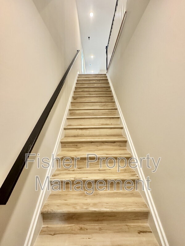 Photo - 1537 Rogers St Unidad 2