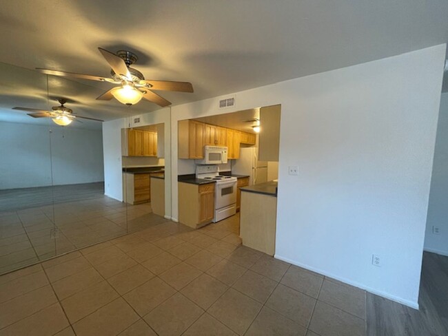 2 bdrm 1.5 bath. South Scottsdale (McDowel... - 2 bdrm 1.5 bath. South Scottsdale (McDowel... House