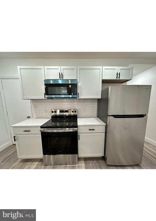 Building Photo - 1233 W Venango St Rental