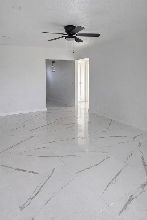 Photo - 14141 NE 3rd Ct Unidad 14141