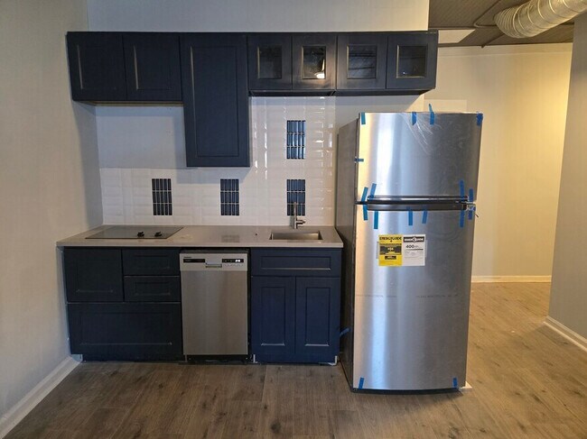 116 E Main St Unit A