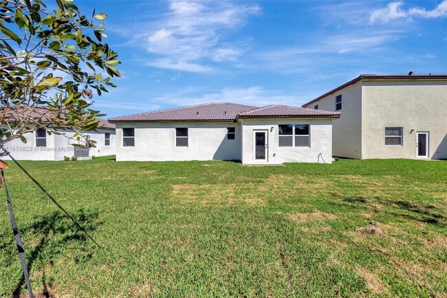 Photo - 2948 SE 23rd Ave