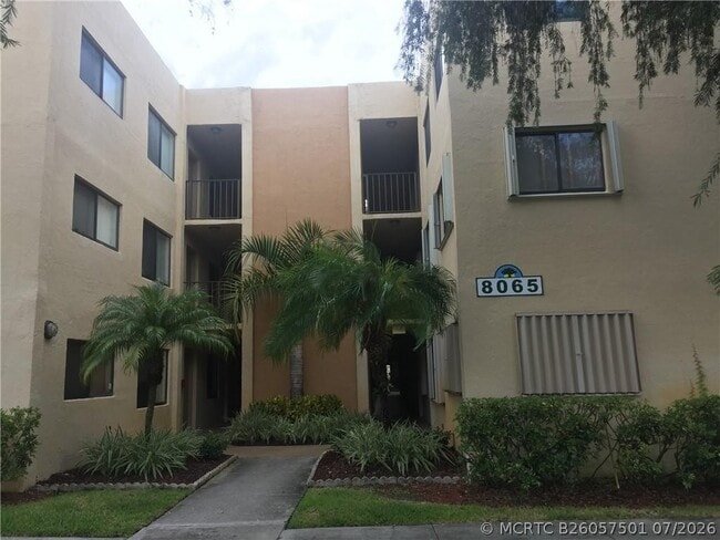 Building Photo - 8065 SW 107th Ave Unit 108