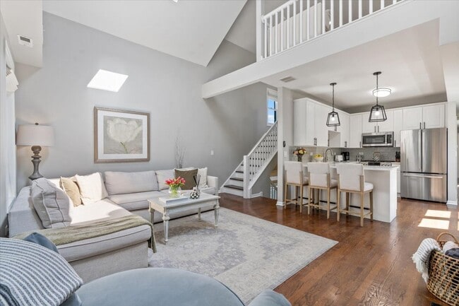 Photo - 1521 W Wolfram St