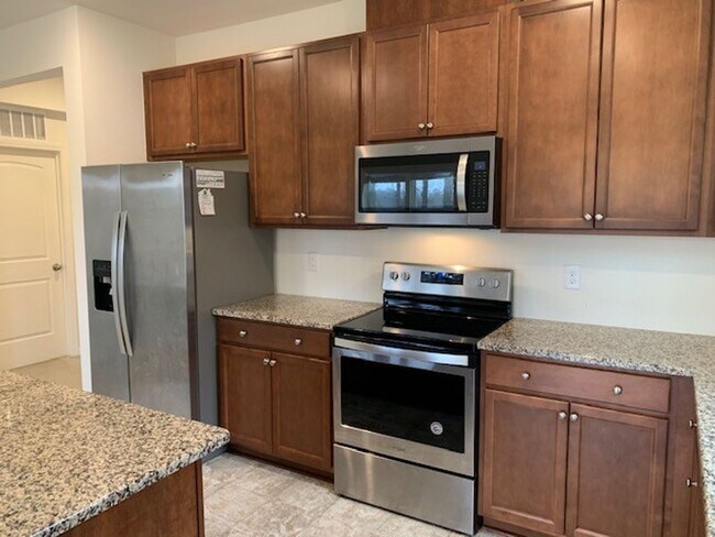 Photo - 1149 Noor Ln