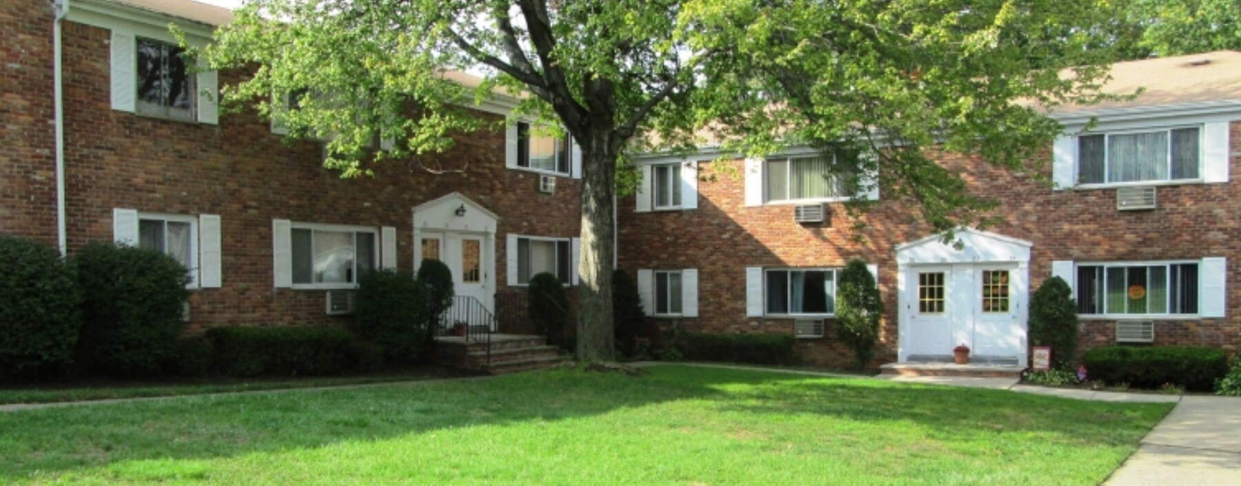 Photo - 189 Littleton Rd