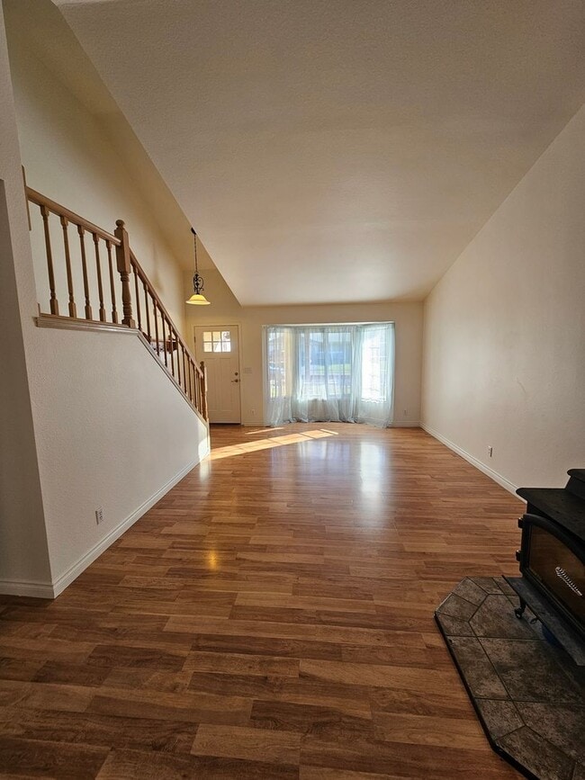 Photo - Three Bedroom Home in Desirable Neighborhood!