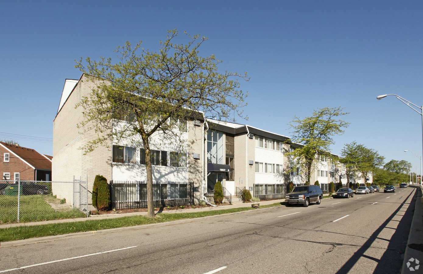 Pickford Place Apartments - Pickford Place Apartments