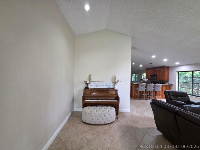 Photo - 4170 NW 6th St