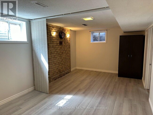 Photo - 10 Keon Pl