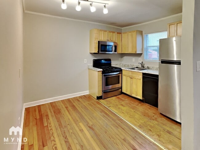 Photo - 812 Piedmont Ave NE