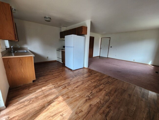 Photo - September Pre-Lease - 3bed/1bath