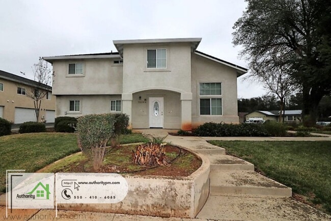 Building Photo - 1294 Mighty Oak Ln Unit C