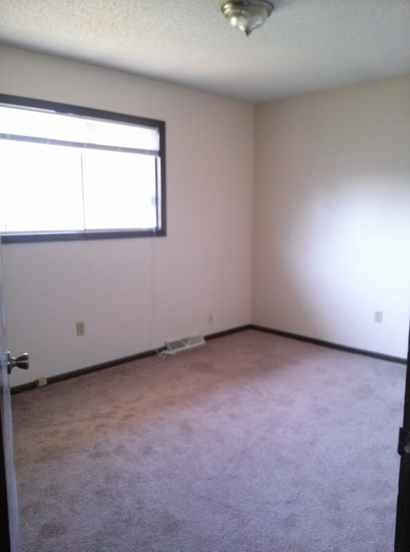 Photo - 8415 E Gilbert St