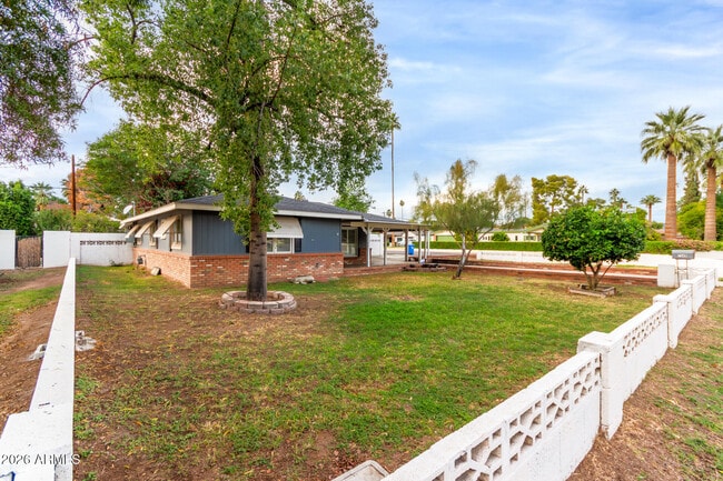 Photo - 7340 N 7th Ave