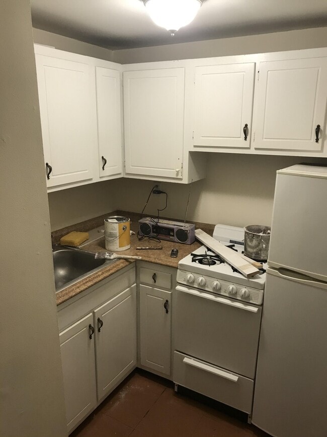 Photo - 381 Harvard St Apartments Unit 01