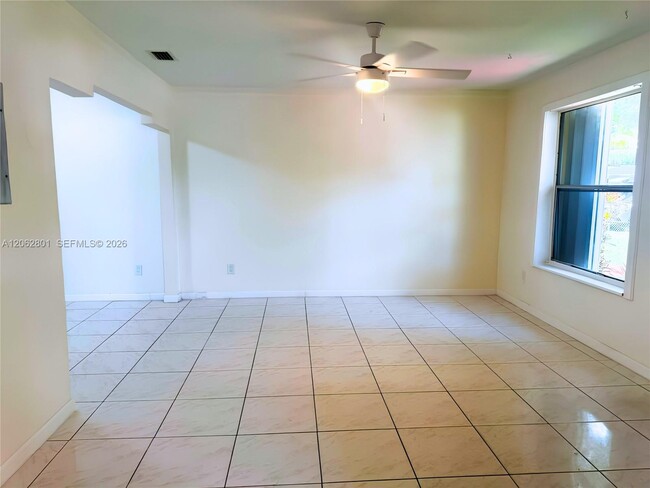 Photo - 672 NE 130th St Unit 672