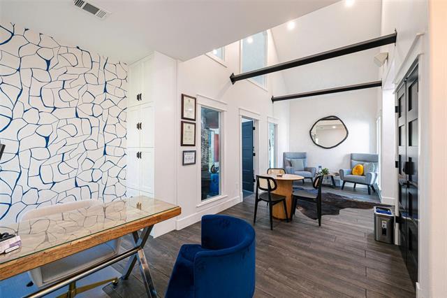 Photo - 2430 Cromwell Cir Unit 812