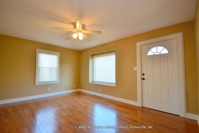 Photo - 17 Morris St