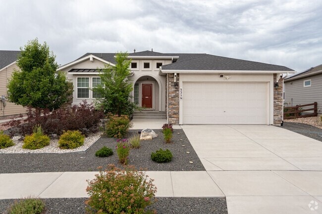 Building Photo - Experience the Perfect Blend of Nature and... Rental