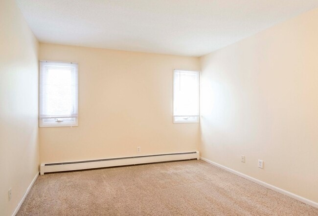 Bay Pointe Apartments