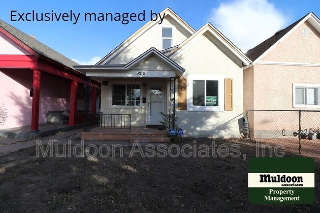 Building Photo - 806 E Abriendo Ave