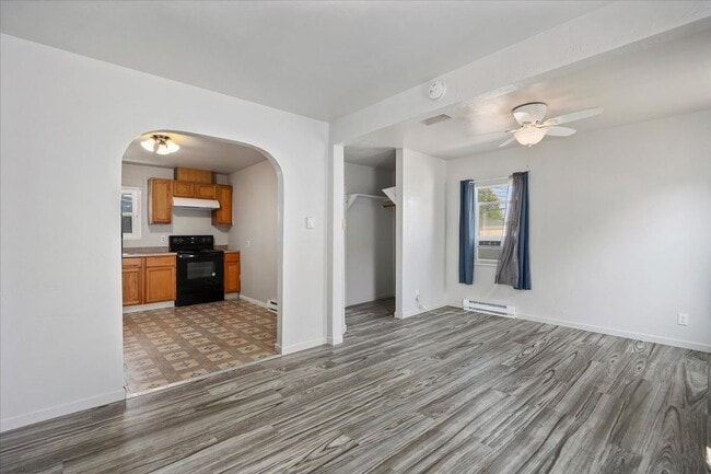 Photo - 270 Quincy St
