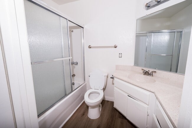 Photo - South Frampton Apartments