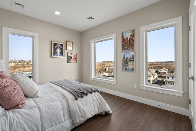 Photo - 11 Walley St