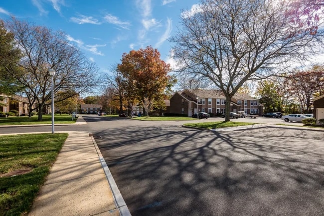 Dutchtown Manor