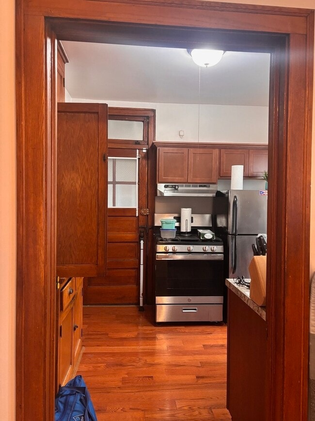 Photo - 6832 W Medill Ave Unidad 5