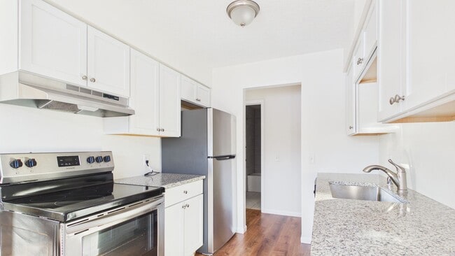 Building Photo - 10253 W 34th St Unit 10253-103