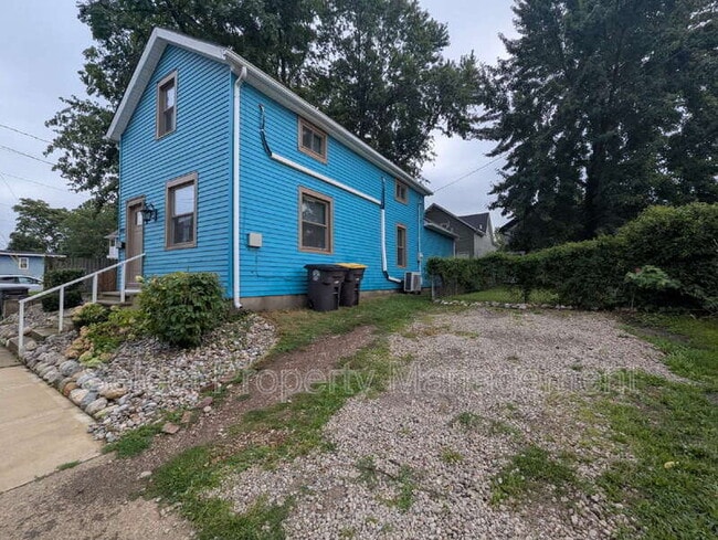 Photo - 601 Brackenridge St