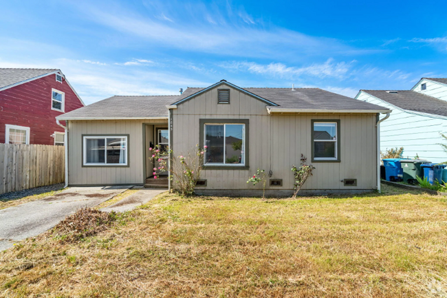 Building Photo - 1845 Blakeslee Ave Rental