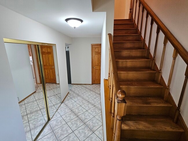 Photo - 10 Mayflower Rd