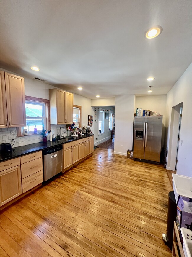 Photo - 65 Medford St