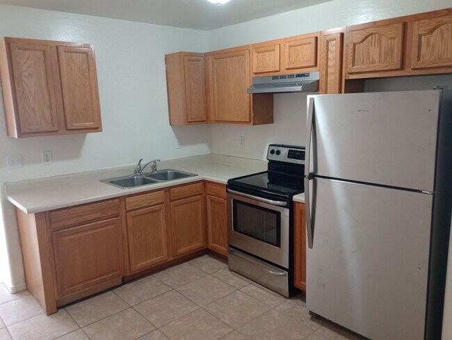 Photo - N Montezuma Dr