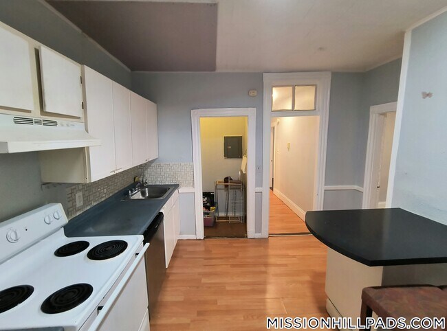 Photo - 36 Calumet St Unit 1