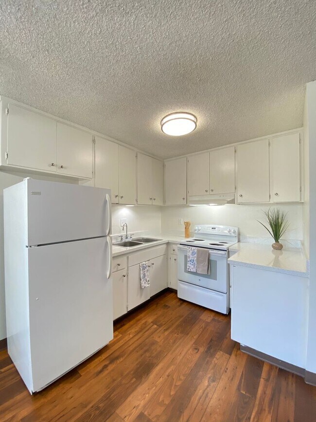 Oak Valley Apartments