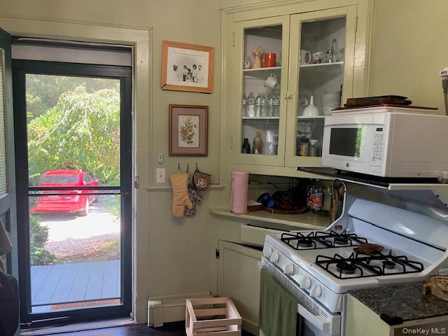 332 Franklin Ave Unit 1