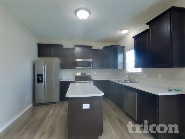 Photo - 2252 Silver Spoon Dr