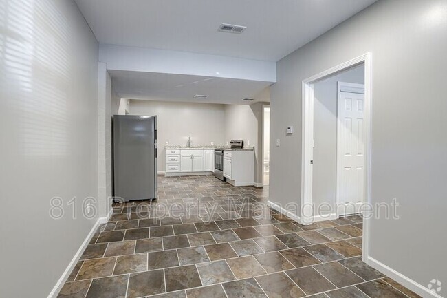 Building Photo - 8718 E Winner Rd Unit 8718 Rental