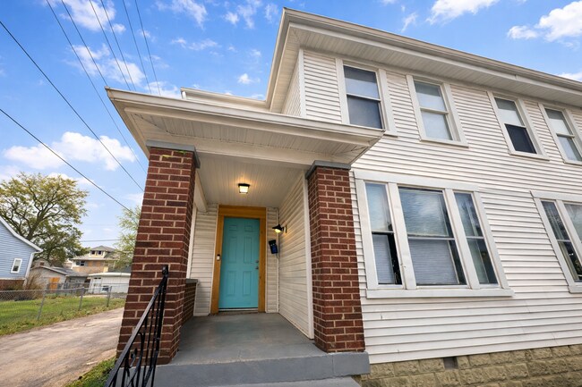 Building Photo - 9 N Colorado Ave