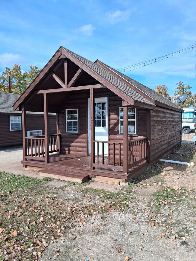 Photo - 65400 E 250 Rd